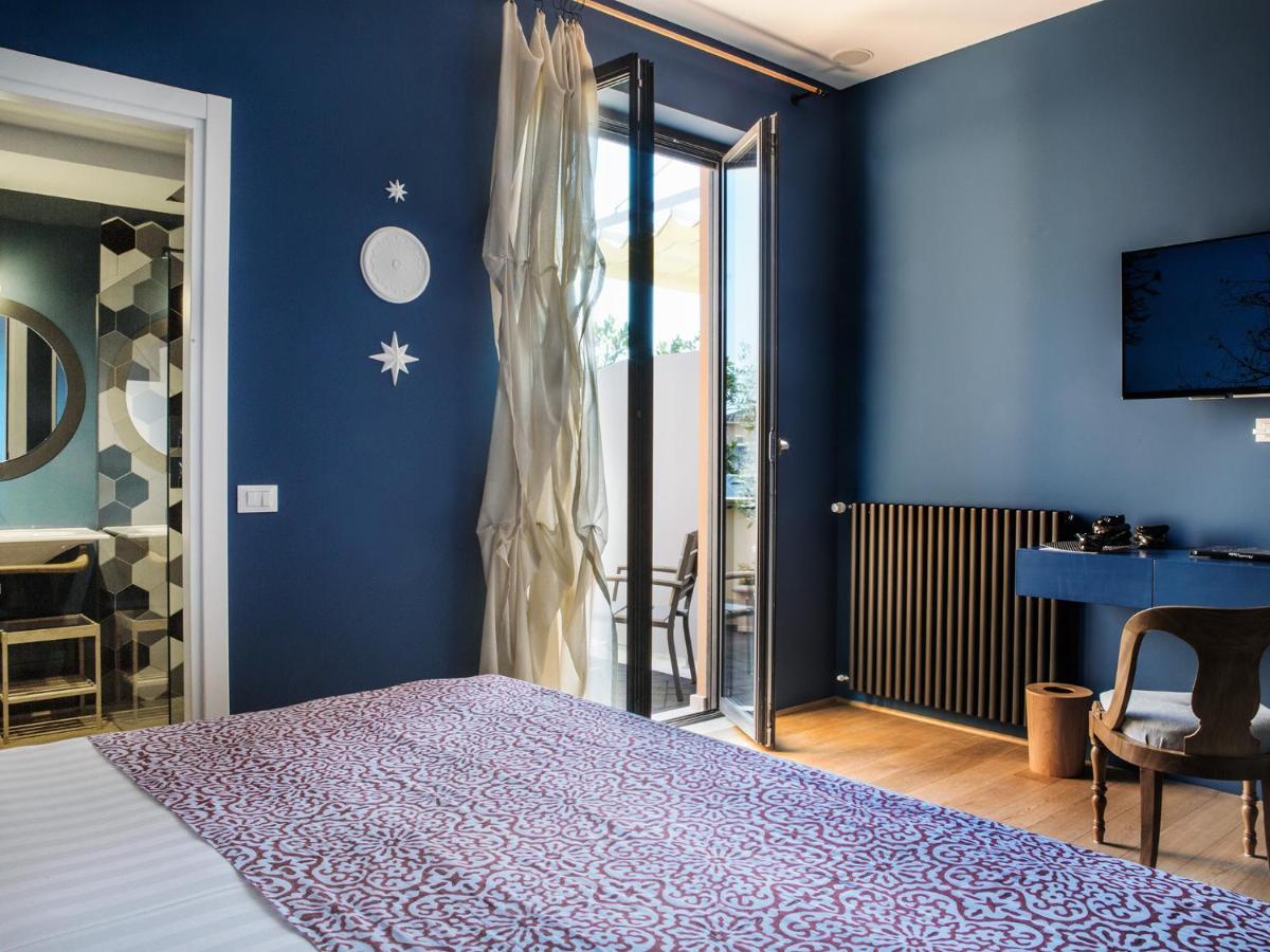 Rarity Suites Roma Phòng bức ảnh